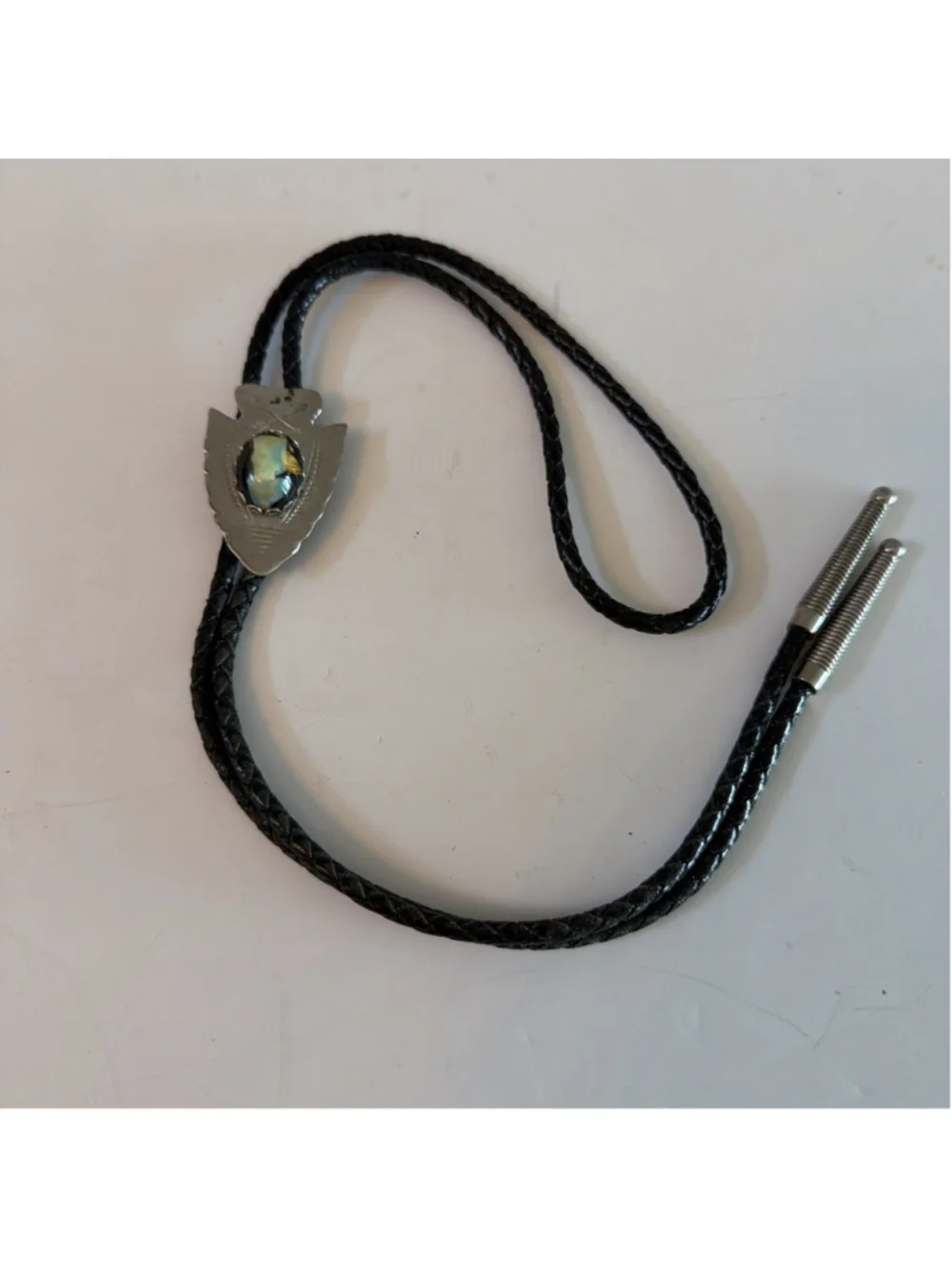 Vintage Western Silver Tone Bolo Tie Arrowhead with oval Abalone Inlay